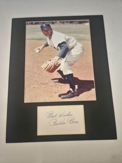 Cut signature of Dodgers HOF Pee Wee Resee  $85