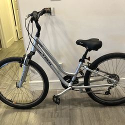 Women’s Trek Step Thru Hybrid Trails Leisure Fun Tuned Ready/Ride