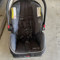 Graco Infant Car Seat