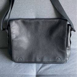BR Black Leather Messenger Bag For Laptop