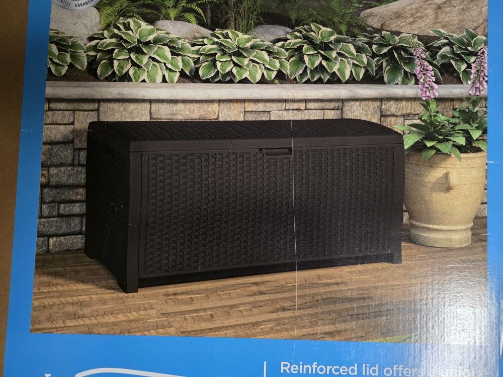 Brand New 99 Gallon Deck Box