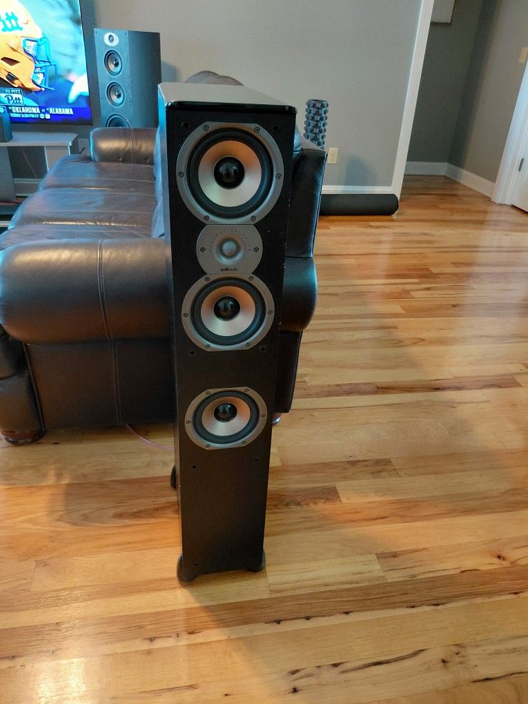Polk Audio TSi400 Floor-standing Speaker (Pair)