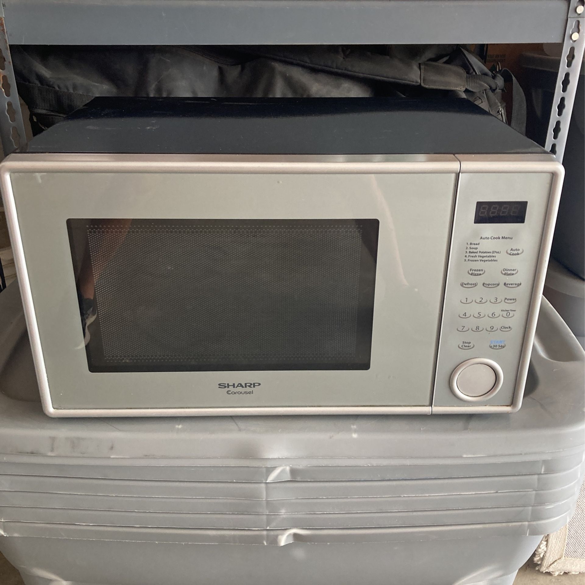 Sharp Carousel Microwave Oven