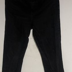 Ralph Lauren Women’s Black Classic Straight Jeans, Size 6
