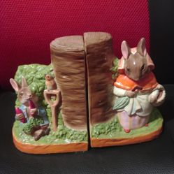 Vintage Peter Rabbit Beatrix Potter Schmid Set of 2 Book Ends 1980'S Rare 5 Inch