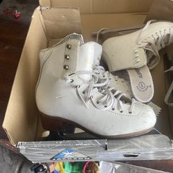 Jackson kids ice skates