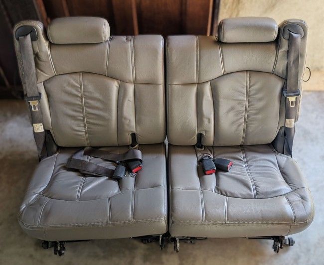 Pair Of Third Row Seats For Chevy Tahoe, GMC Yukon 2000 To 2006