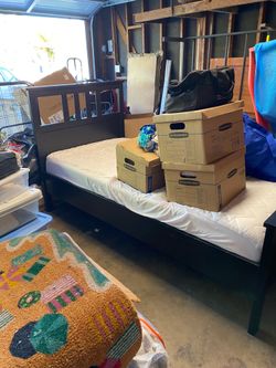 Full frame (mattress not included)