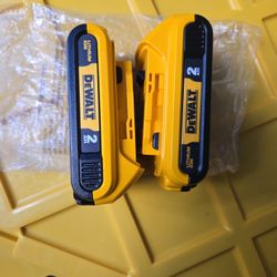 DEWALT 20VMAX 2 BATTERIES 2.0AH NEW $60 EACH 