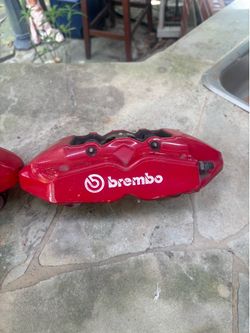 Hyundai genesis coupe rear brembo brakes