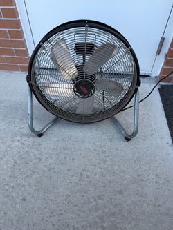 20 in. 3-Speed High Velocity Industrial Metal Floor Fan with Tilting Head. Does have some rust but works great