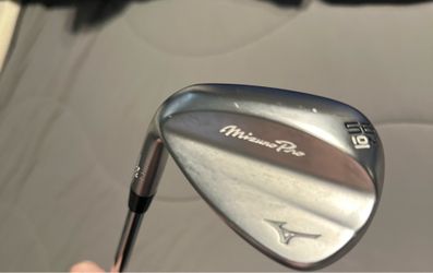 Mizuno Pro T1 56 Degree Wedge Left Handed Dynamic Gold Shaft