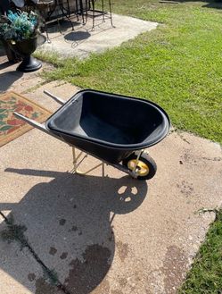 Stanley Jr Kids Wheelbarrow 21"