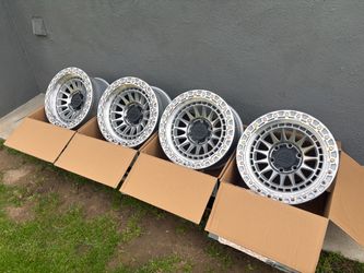 17” INCH LOCK OFF ROAD MOJAVE MACHINED POLISHED OFF ROAD WHEELS/RIMS 6 LUG CHEVY GMC TOYOTA