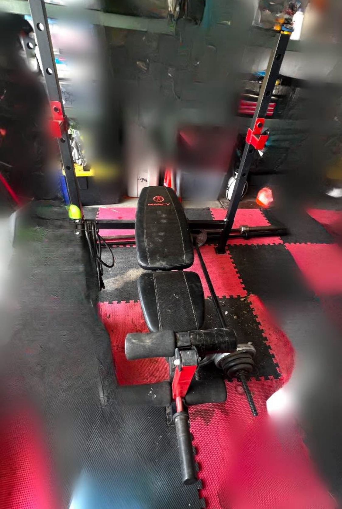 Weight Bench With Leg Extension