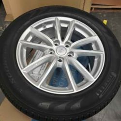 Range rover rims and tires 19 new