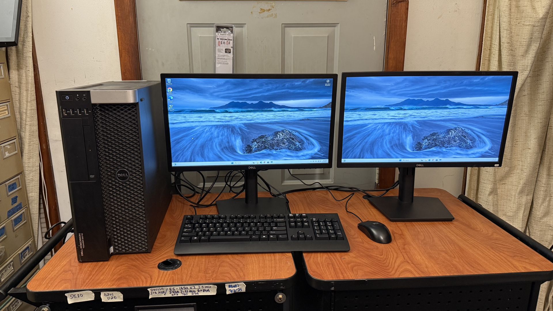 Dell Precision 5810 Hex Core 2x 22” Monitors
