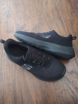 Ladies Size 9 Schechers