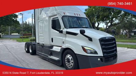 2020 Freightliner Cascadia