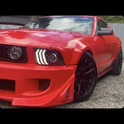 Ford Mustang  Gt 