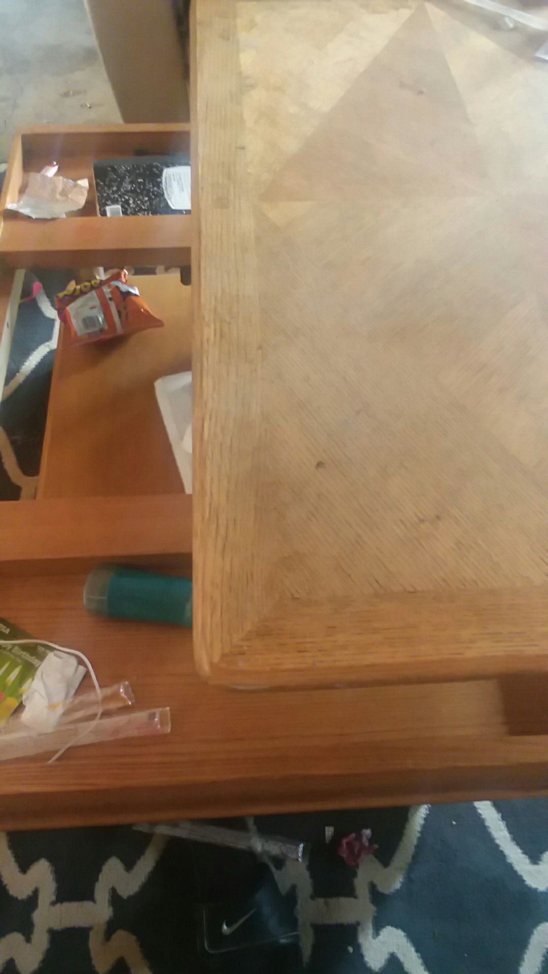 Lift top hard wood coffee table