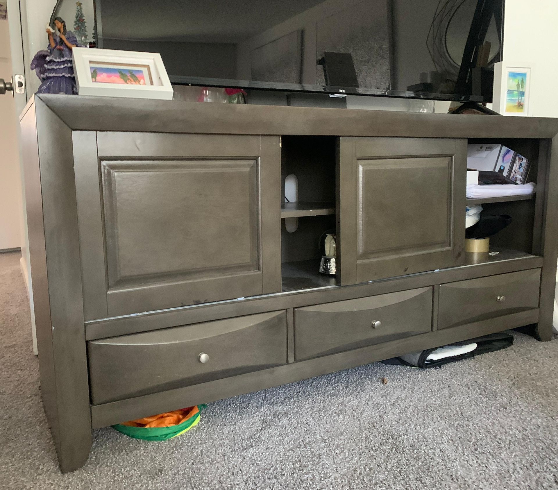 TV Stand 89 х 16  х  31 Inches