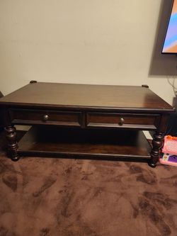 Coffee table wooden