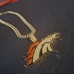 Denver Broncos Large Iced Out Rhinestone Pendant Logo with 28 Inch 15mm Necklace