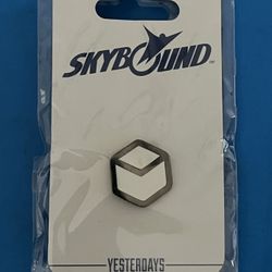 New Skybound Yesterdays Image Comics Cube Symbol Box Square Exclusive Enamel Pin