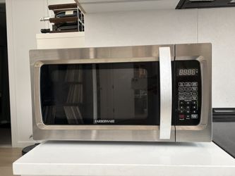 Farberware 1000W 1.1 Cubic Ft