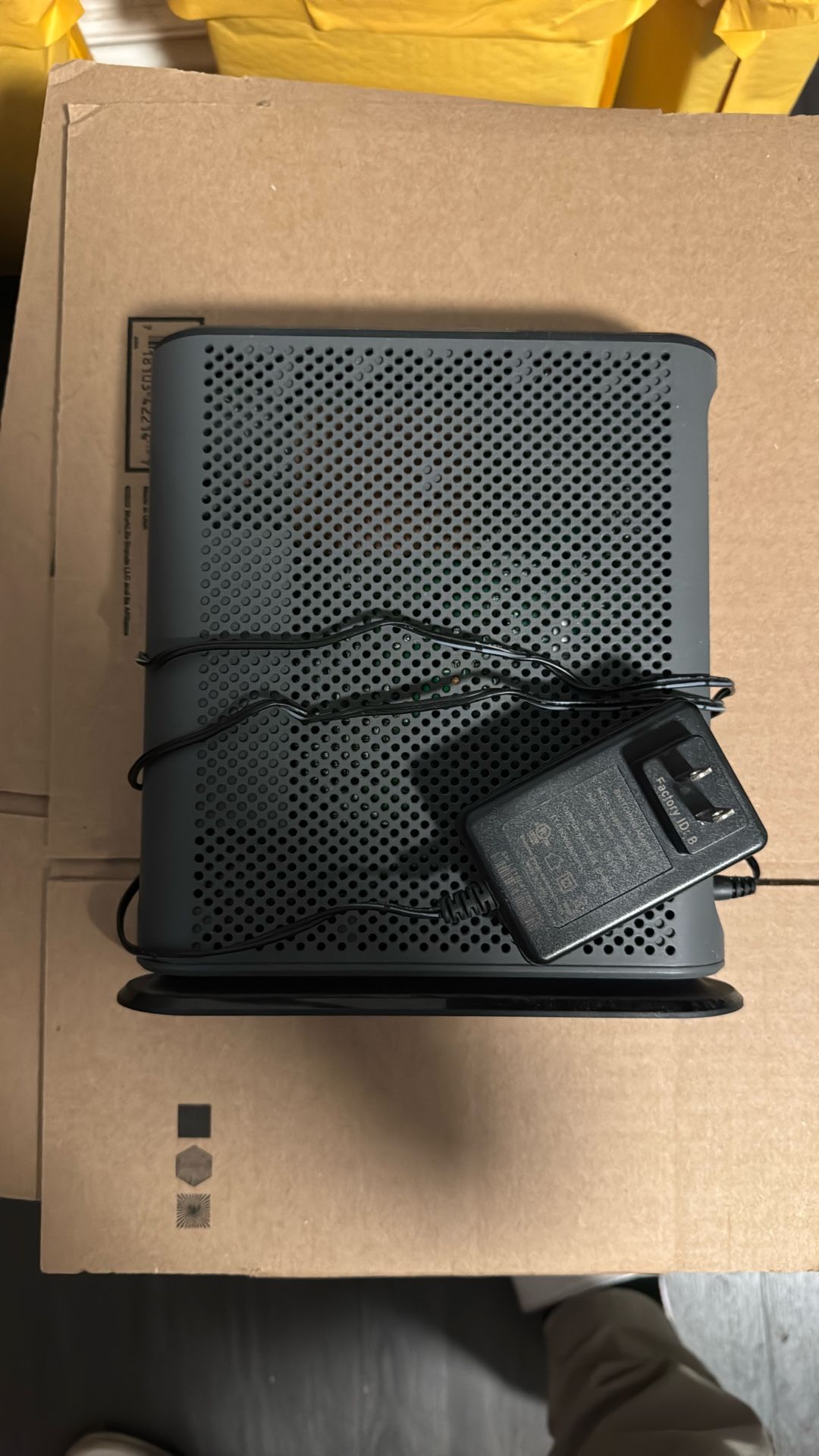 Motorola Mg7550 Docis 3.0 Modem And Router Used