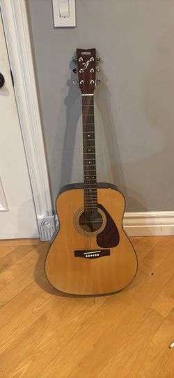 Yamaha acoustic guitar