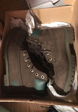 Timberlands size 4.5 brown and green