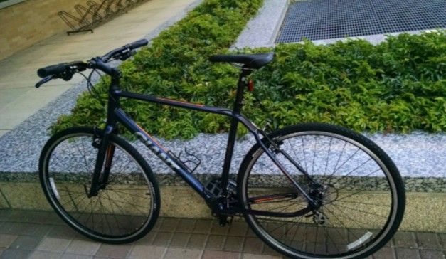 Giant Escape 2 Hybrid - Gravel/Trail, City Commuter/Road