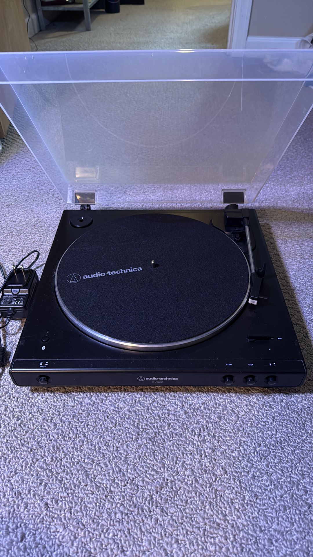 Audio technica AT-LP70XBT record player