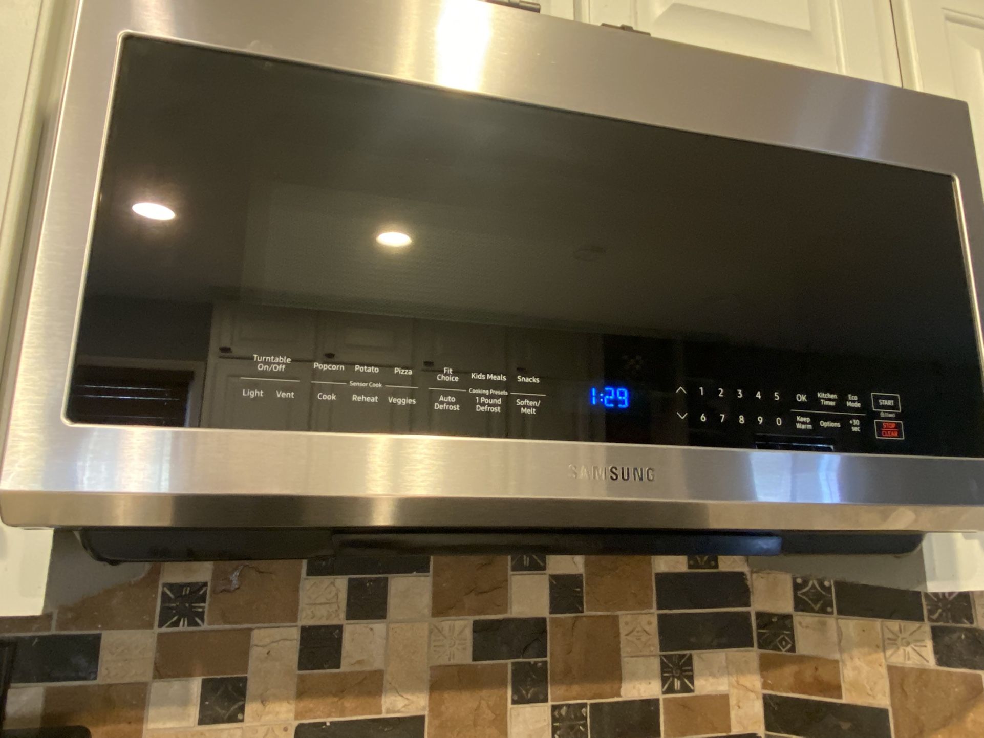 SAMSUNG Microwave Stovetop