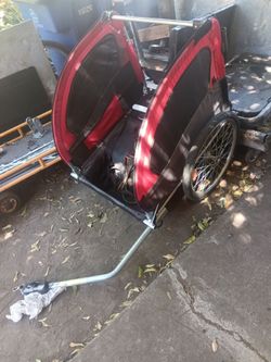 Bike trailer/stroller