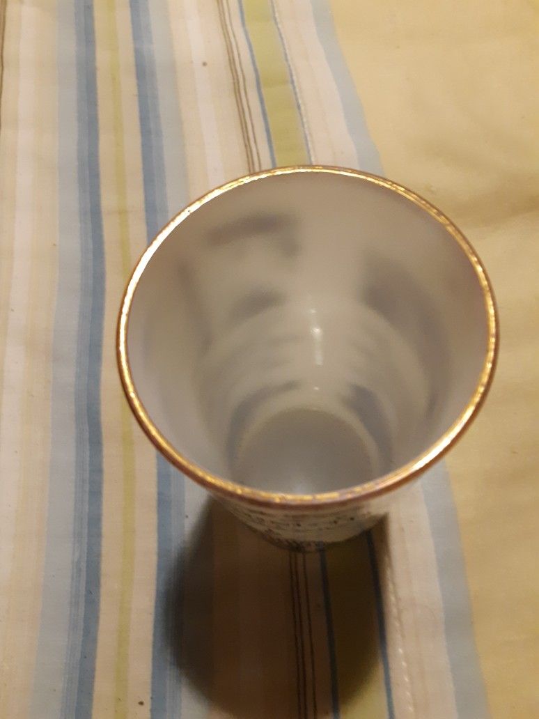 24K Gold Rim Milk American Monuments