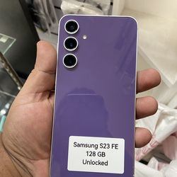Samsung S23 FE 128 GB Unlocked Cash or $50 down