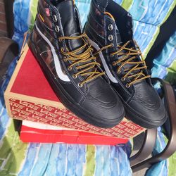 Vans Sk8 Hi MTE 2.0 DX Black Camo 
size 13
