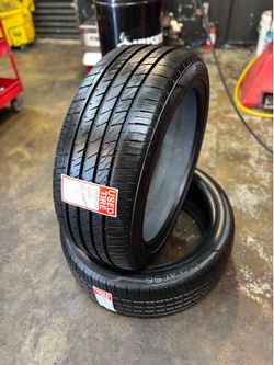 245/40/20 ALL SEASON (2 TIRES USED)