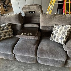 Electric reclining sofa