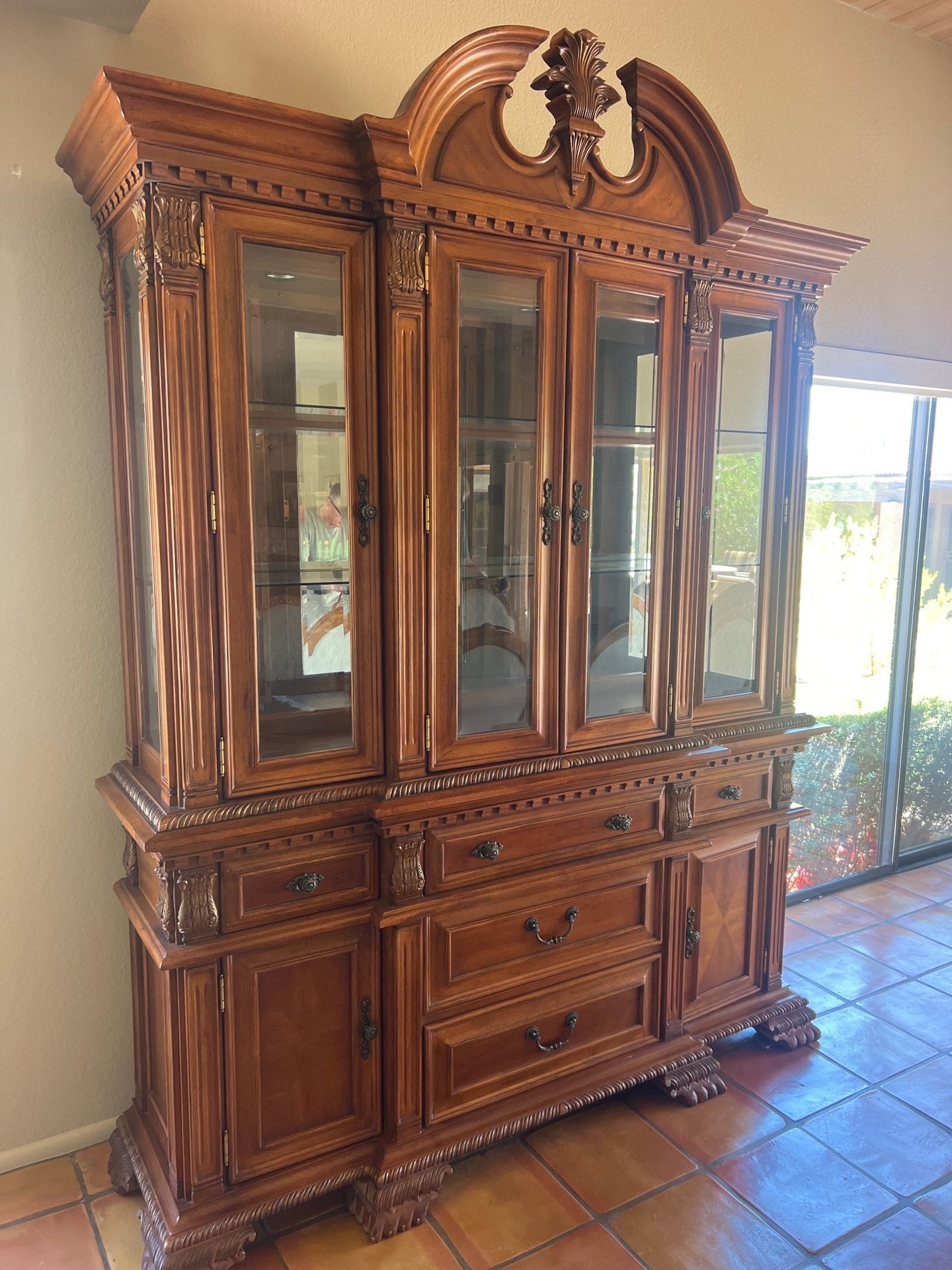 China Hutch And Dining Table