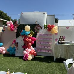 Favor BackDrop 