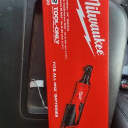 Milwaukee 1/4 Ratchet