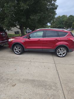 2014 Ford Escape Titani