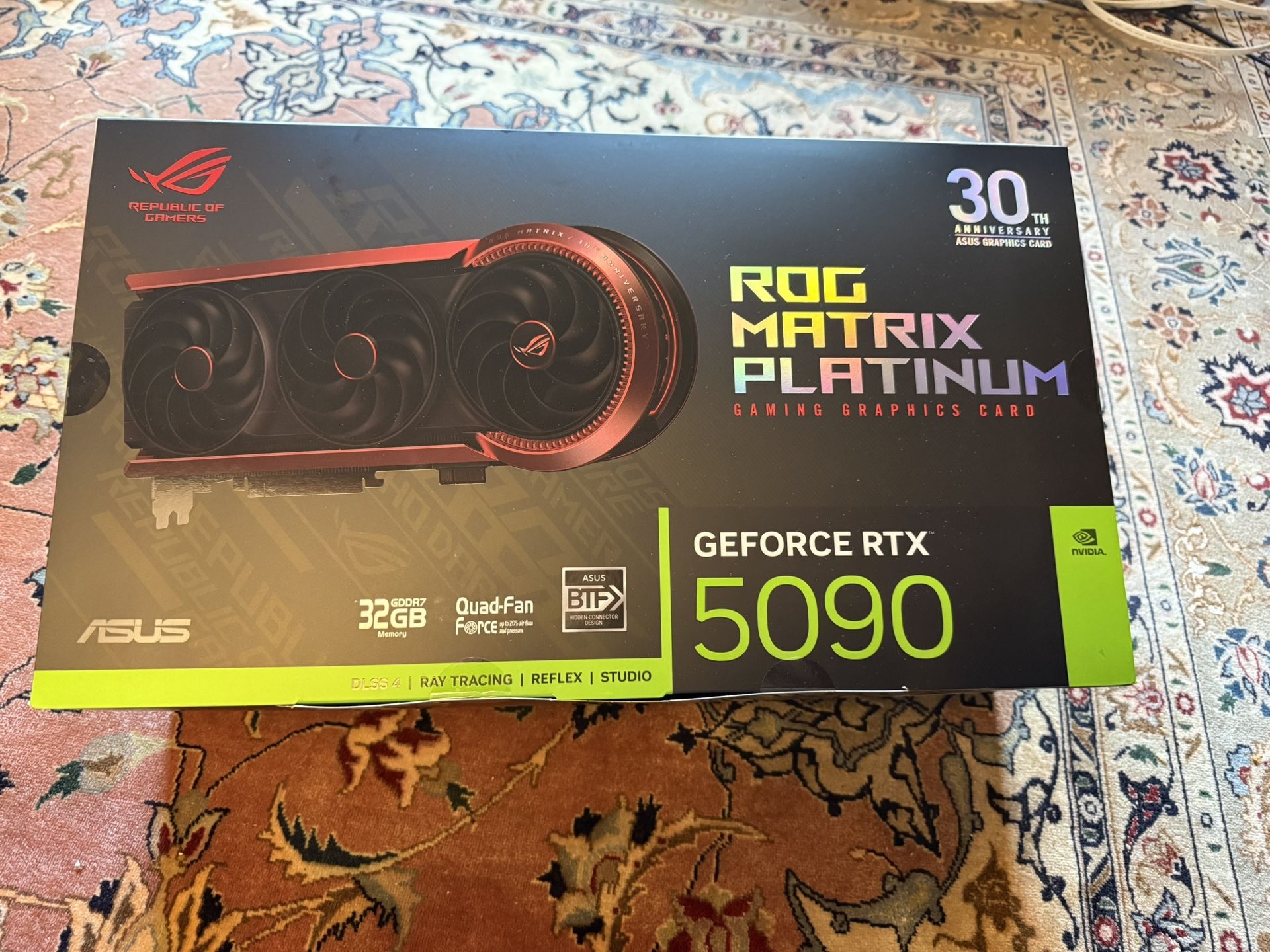 ROG Matrix Platinum GeForce RTX 5090 30th Anniversary