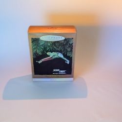 1994 Star Trek The Next Generation Klingon Bird of Prey Hallmark Ornament New