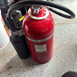 Fire Extinguisher 