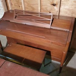Free Piano in Swampscott